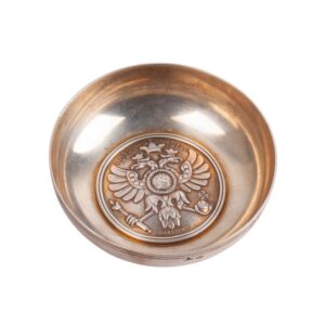 Lot 0050 <br/>Fabergé. Silver Ashtray Commemorating the War of 1914, Moscow, 1914 <br/>Estimate: 10000-12000€