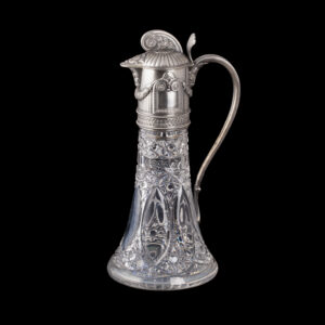 Lot 0057 <br/>Fabergé. Massive Silver-Gilt Mounted Cut-Crystal Decanter in Neoclassical Style, Moscow, 1908–1917 <br/>Estimate: 25000-35000€