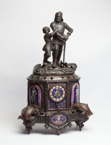 Russian fireplace clock with candlesticks — image 2