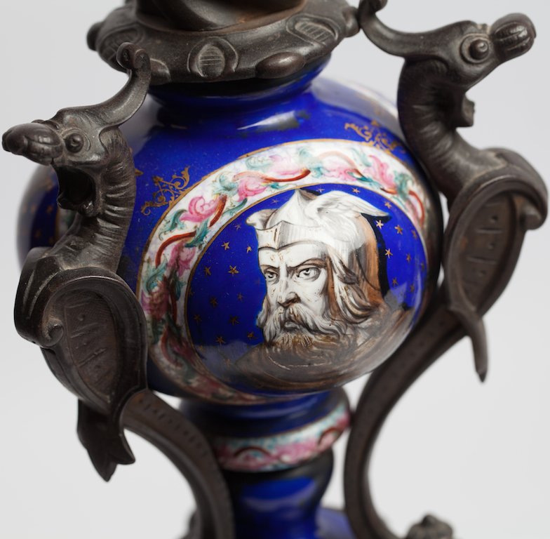 Russian fireplace clock with candlesticks — image 5