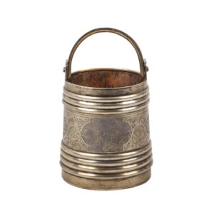 Russian silver-gilt and engraved decorative bucket — image 1