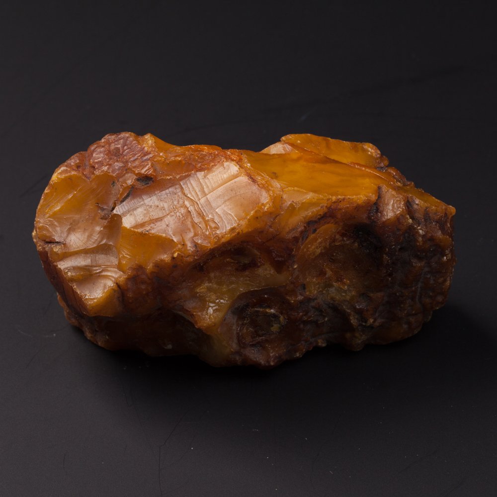 Antique amber stone. — image 4