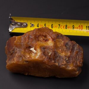 Antique amber stone. — image 6