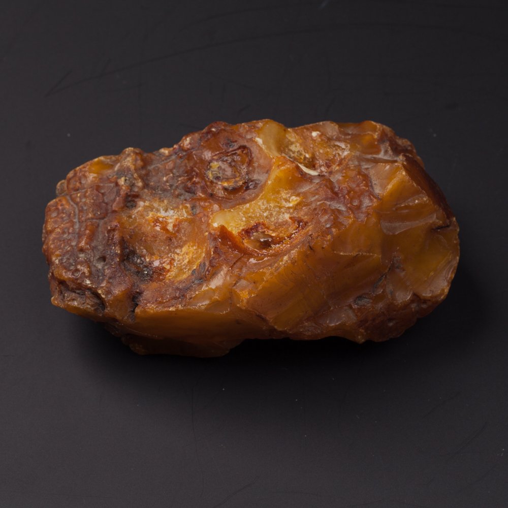 Antique amber stone. — image 7