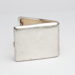 Sigarette case. First world war. Marked 900. — image 3