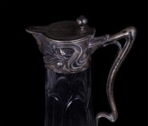 Silver and cut-glass carafe in Art Nouveau style — image 2