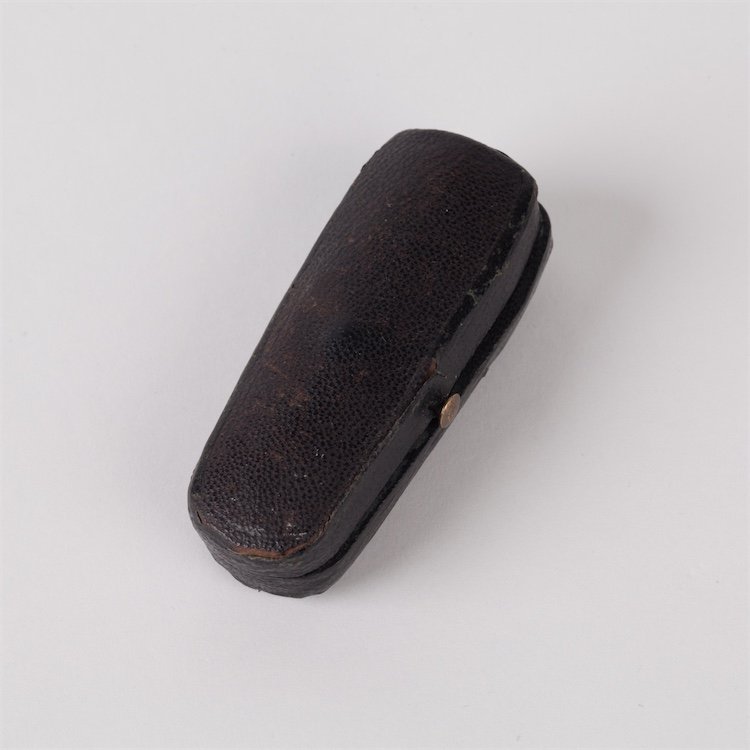 Amber mouthpiece. — image 3