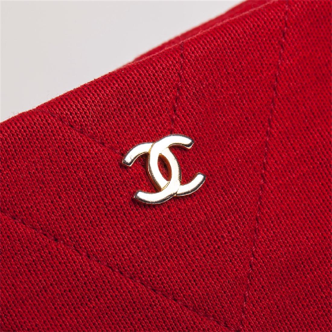 Chanel red quilted jarcey bag — image 3