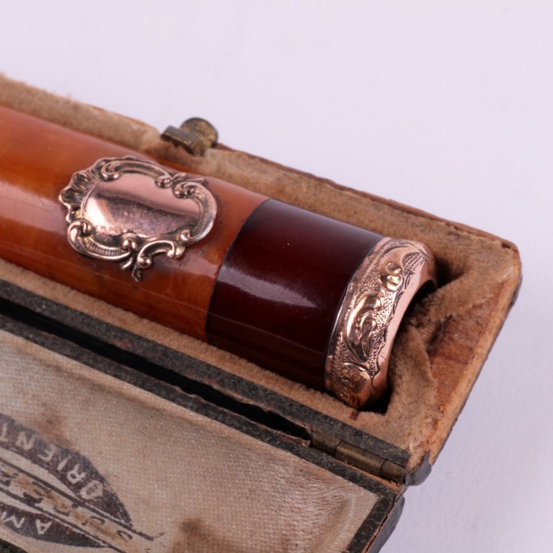 Amber mouthpiece. — image 3