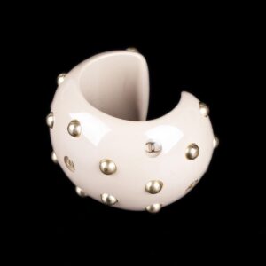 Chanel beige plastique bracelet — image 2