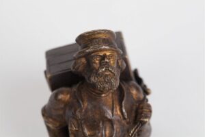 Russian composition "Small peasant seller with the — image 6