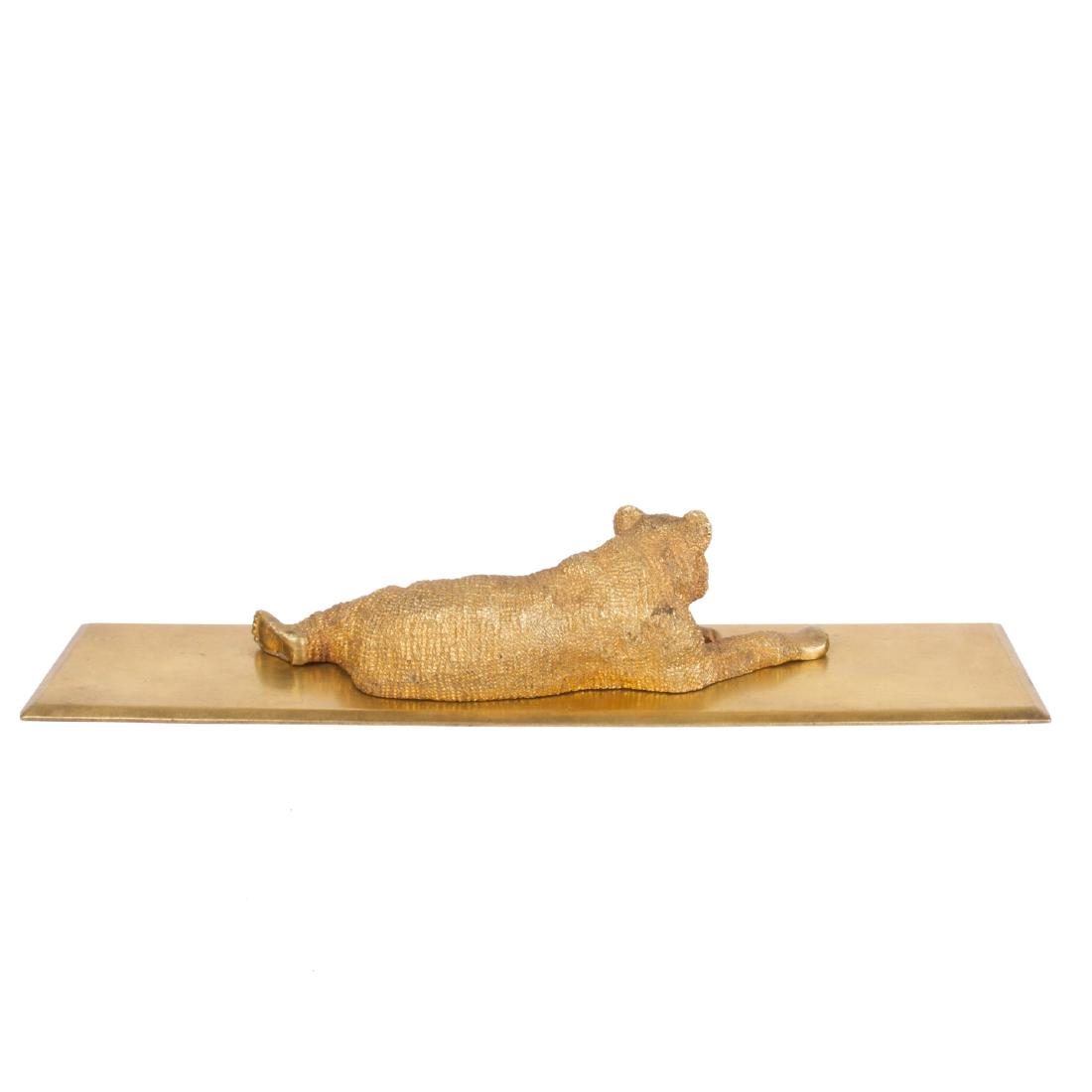 Russian gilt bronze paperweight «Lying bear» — image 3