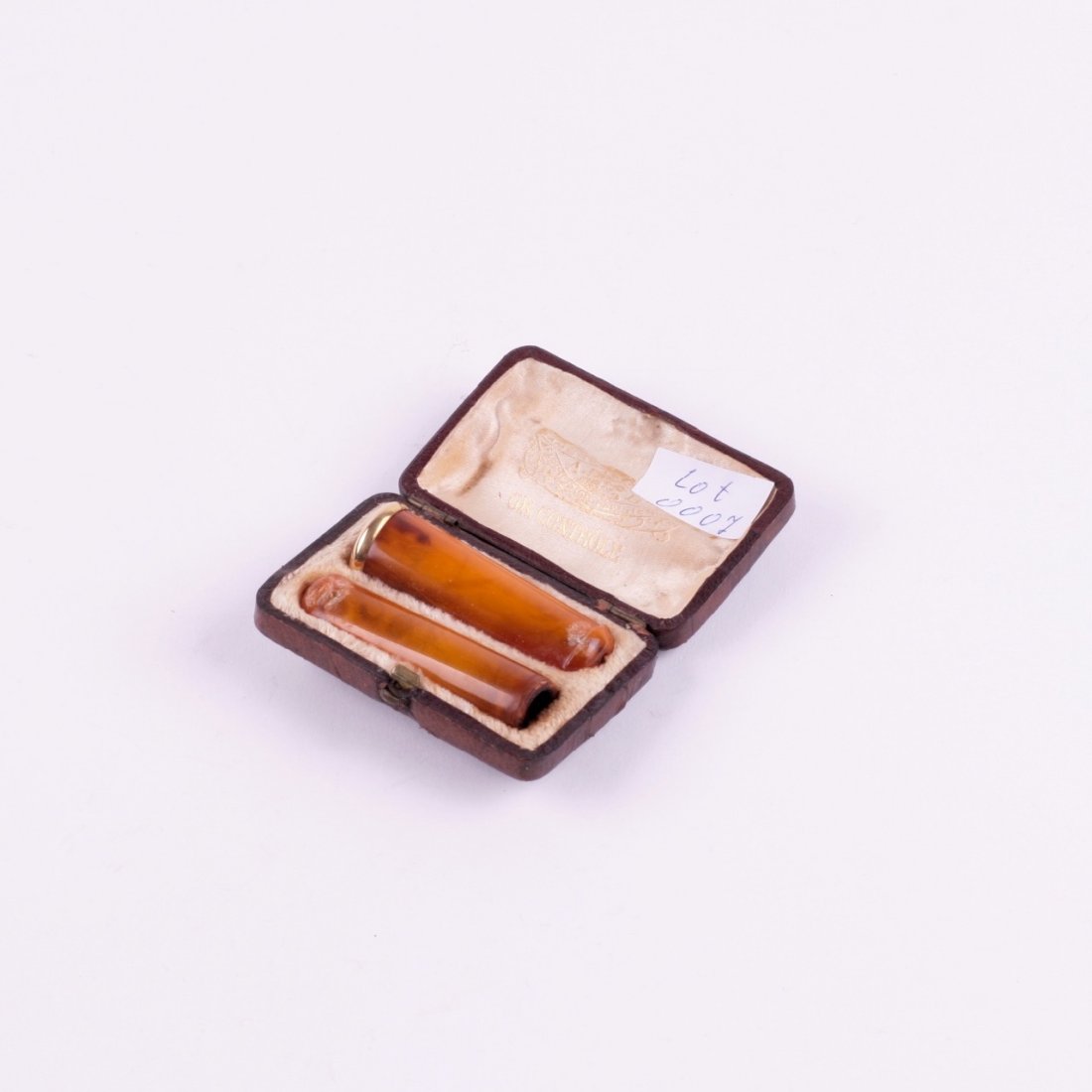 Two amber mouthpieces. — image 1