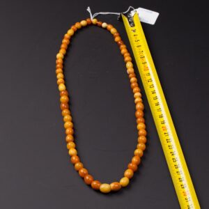 Antique amber necklace. — image 2