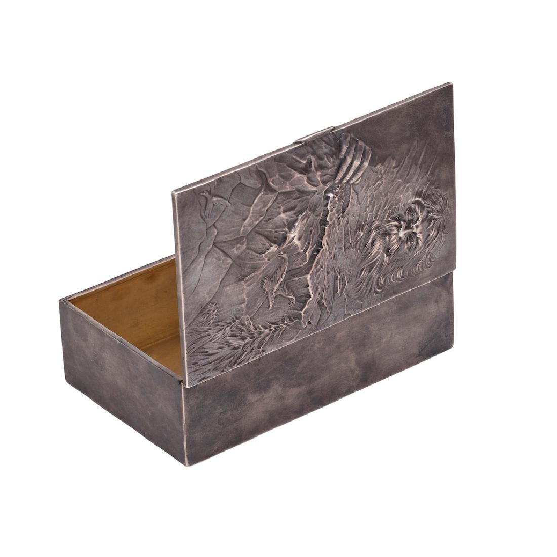 Russian cast silver-gilt cigar humidor — image 3