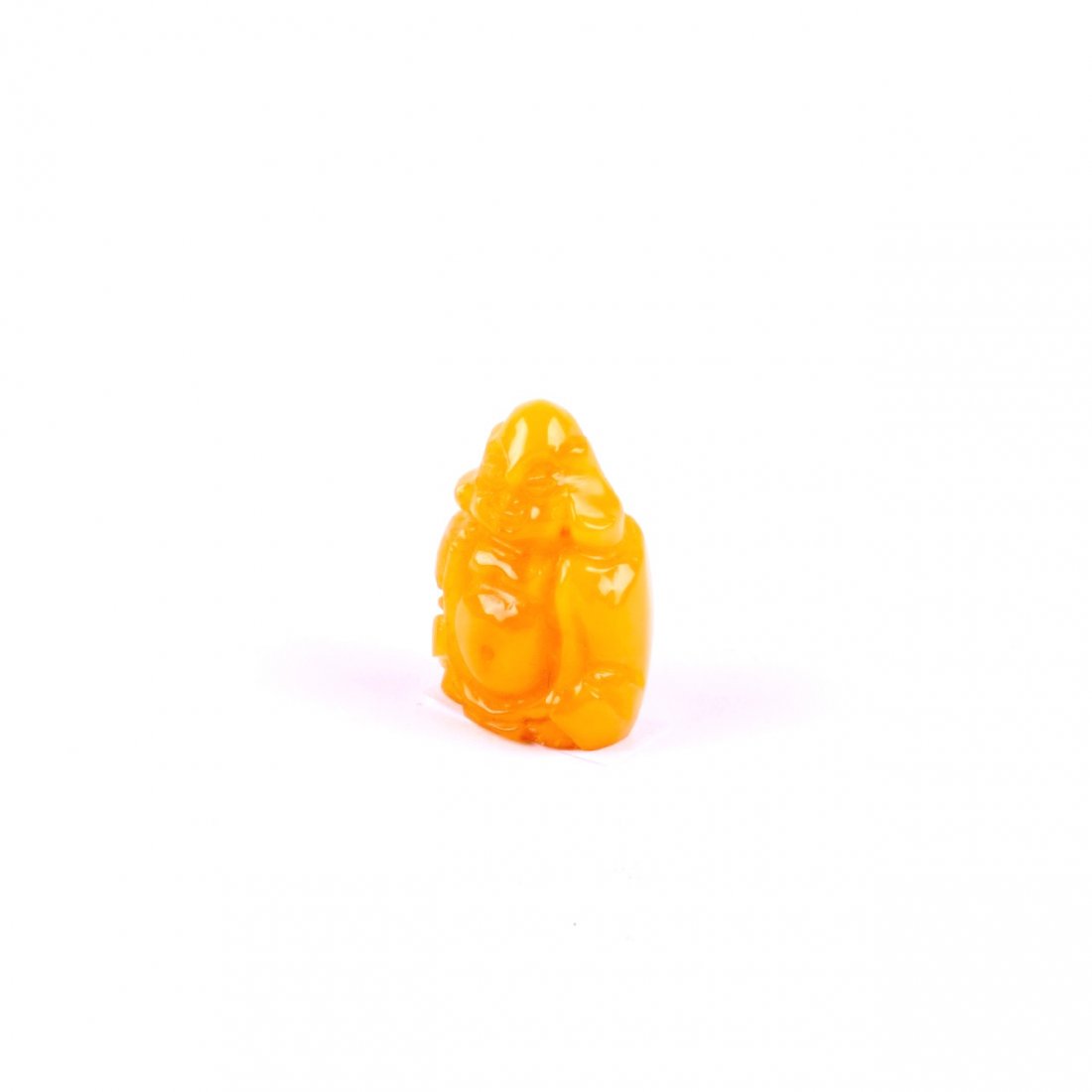 Amber figure. — image 1