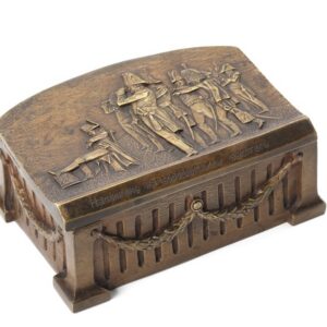 Bronze box €œNapoleon on the Borodino Heights€. — image 1