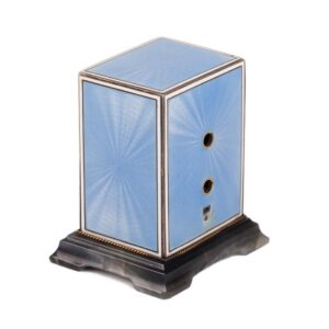 Magnificent guilloche blue enamel with diamond? — image 3