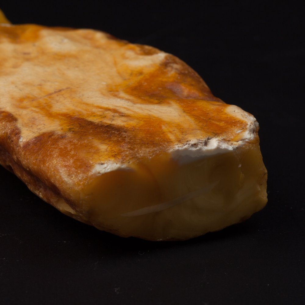 Antique amber stone. — image 4
