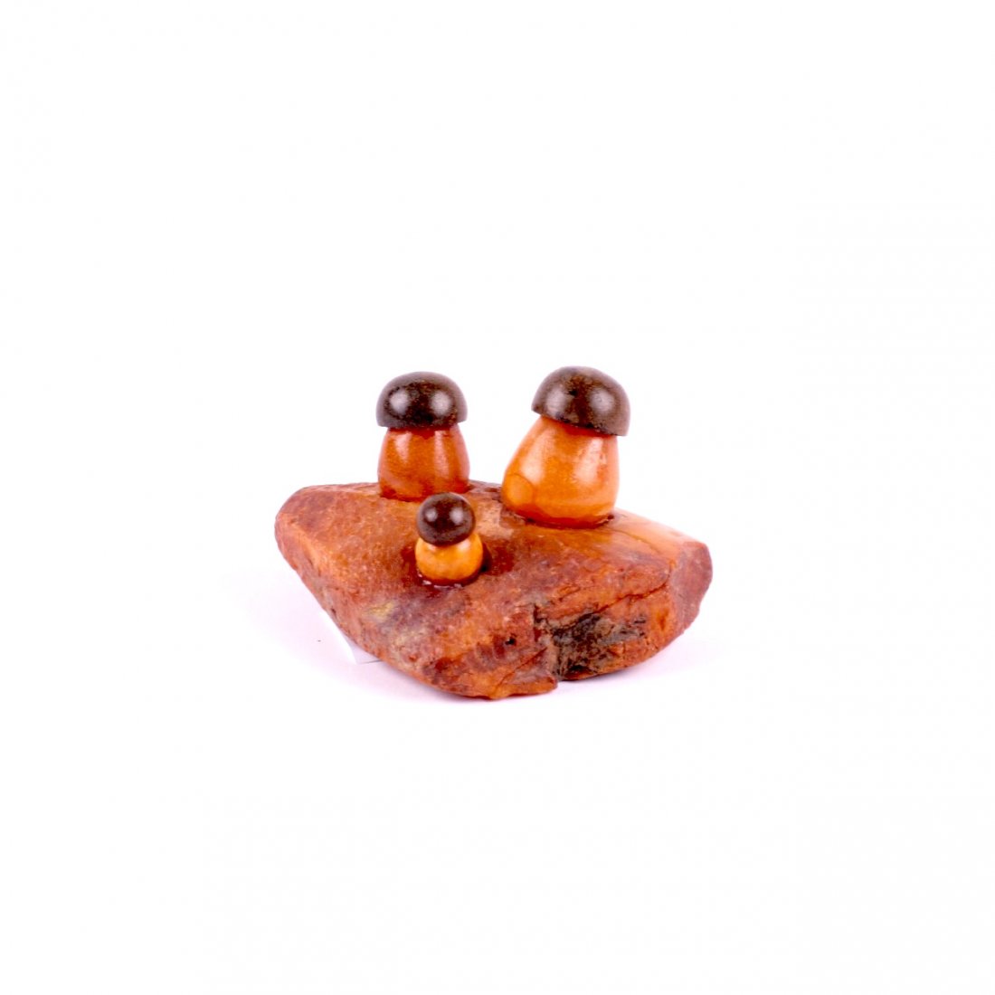 Amber in shape of mushrooms. — image 1
