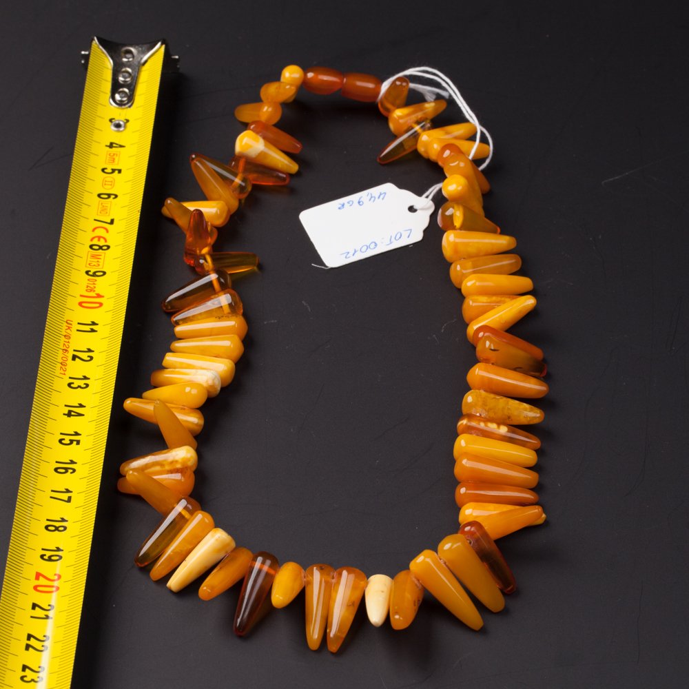 Antique amber necklace. — image 2