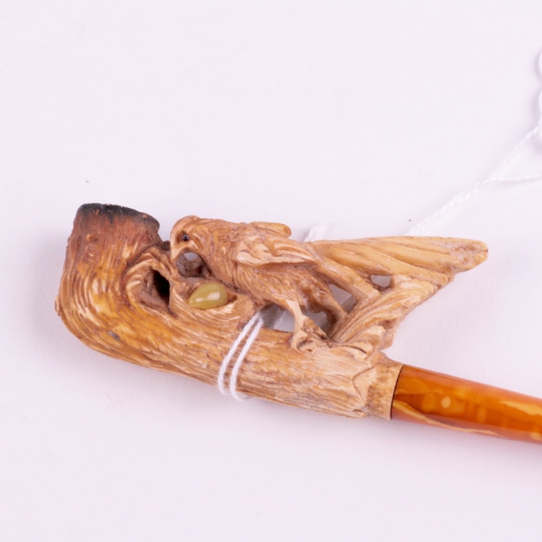 Antique smoking pipe with amber in case. — image 3