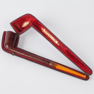 Antique smoking pipe. — image 1