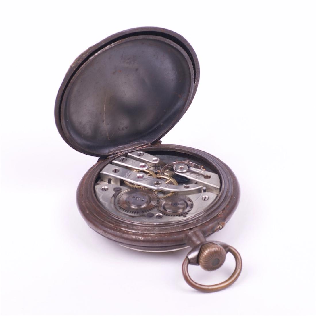 Pocket watch with calendar — image 4