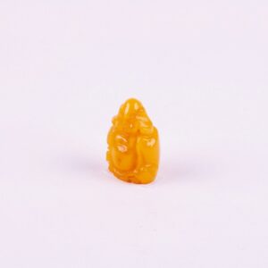 Amber figure. — image 1
