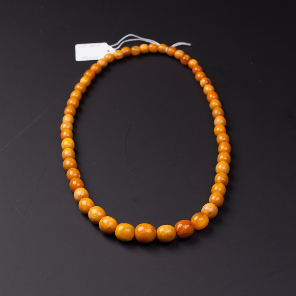 Antique amber necklace. — image 2