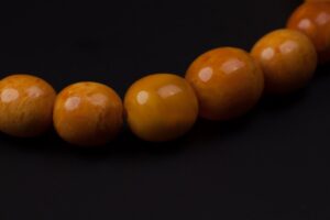 Antique amber necklace. — image 3