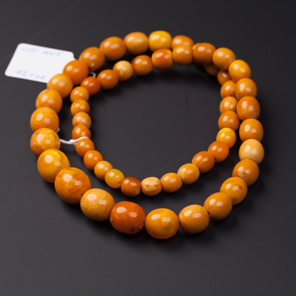 Antique amber necklace. — image 8