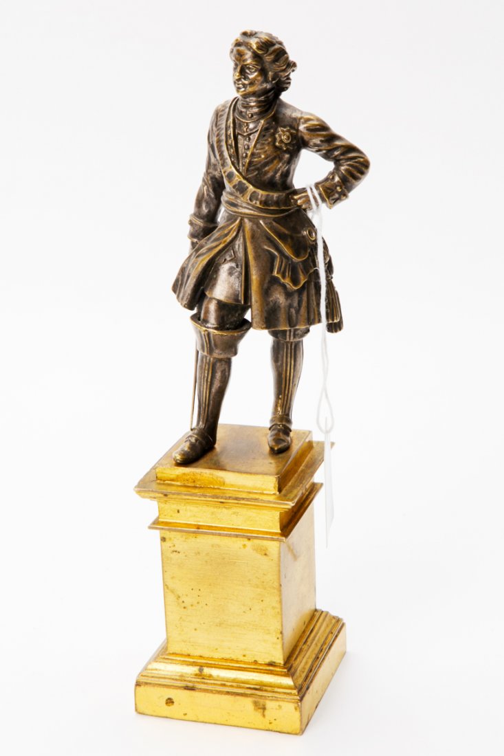 Model of the monument dated for the 200th anniversary — image 1