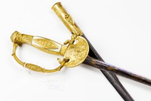 French navy sword . — image 1