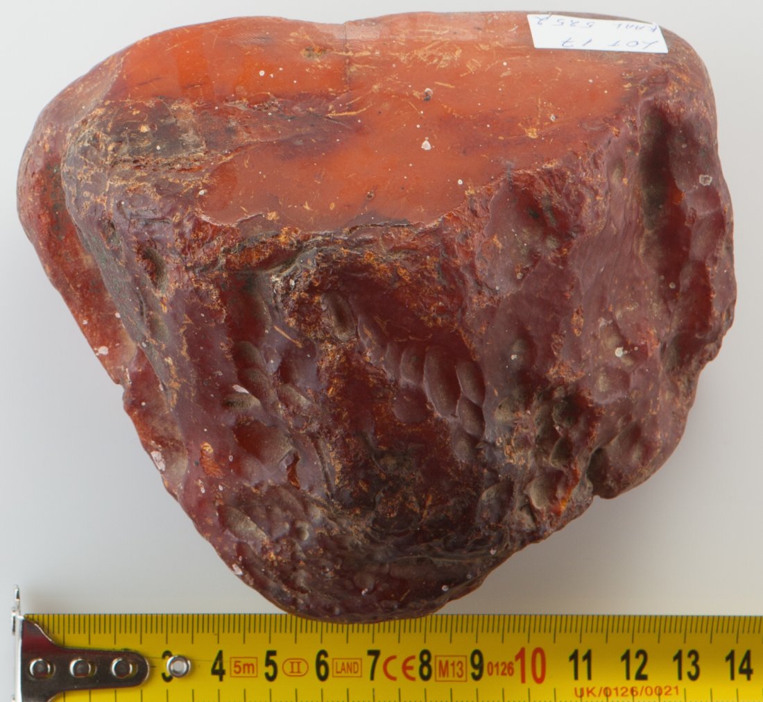 Old Antique Natural Baltic Amber piece. — image 3