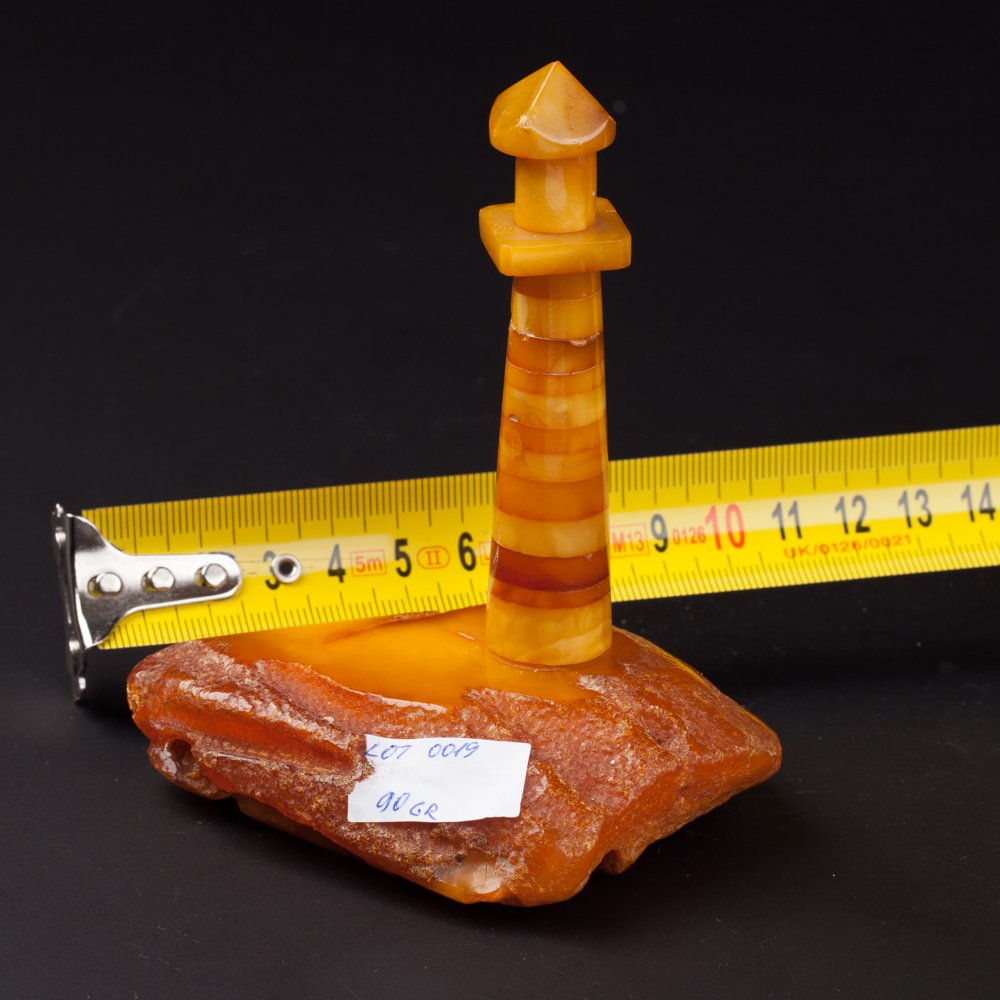 Amber in shape of a lighthouse. — image 2