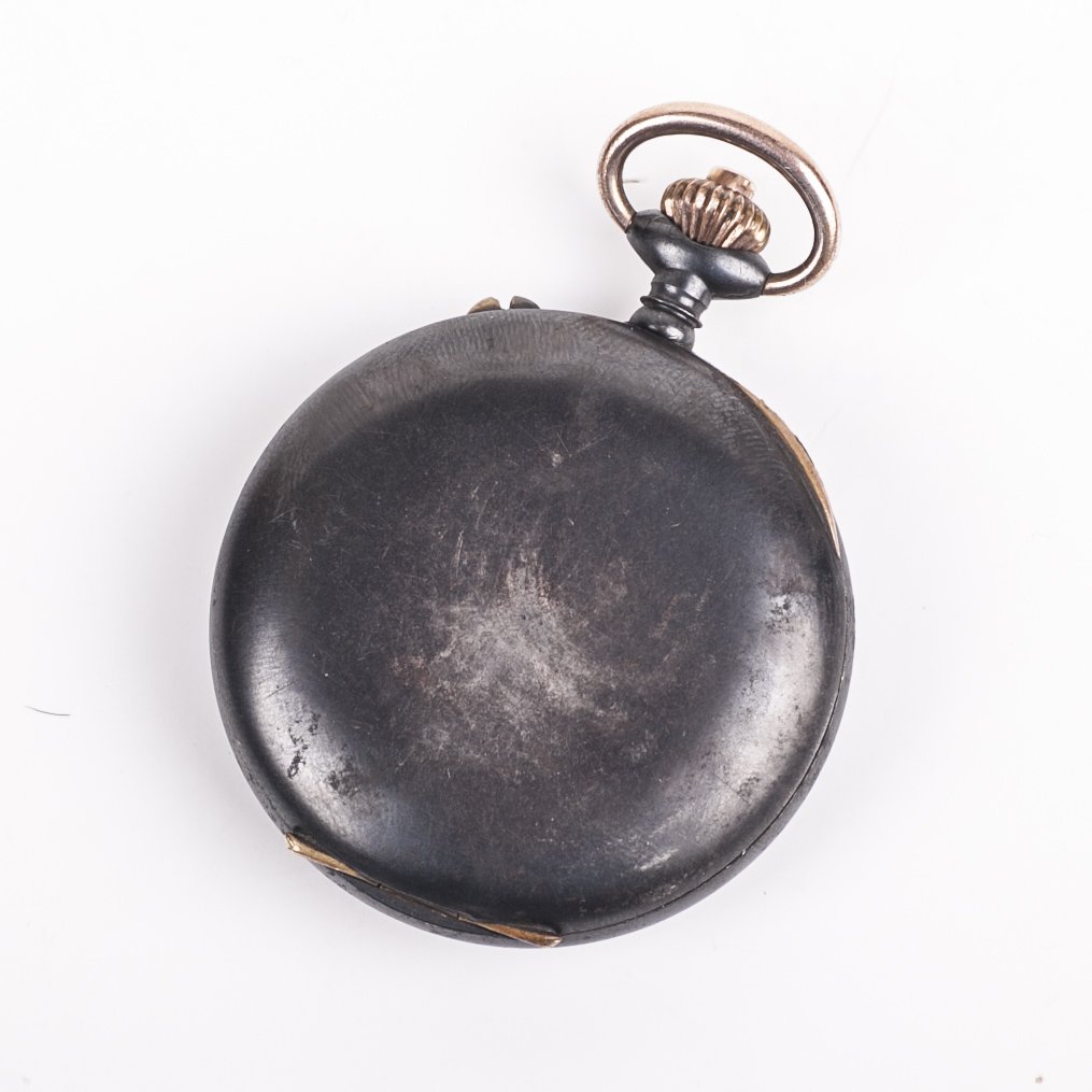 Rare military WWI Aviator's stopwatch for engine start — image 4