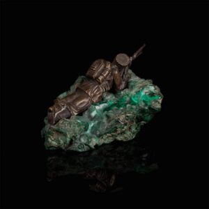 Russain bronze "In the Gunsight". — image 1