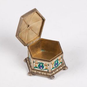 Russian cast silver and cloisonne enamel casket — image 3