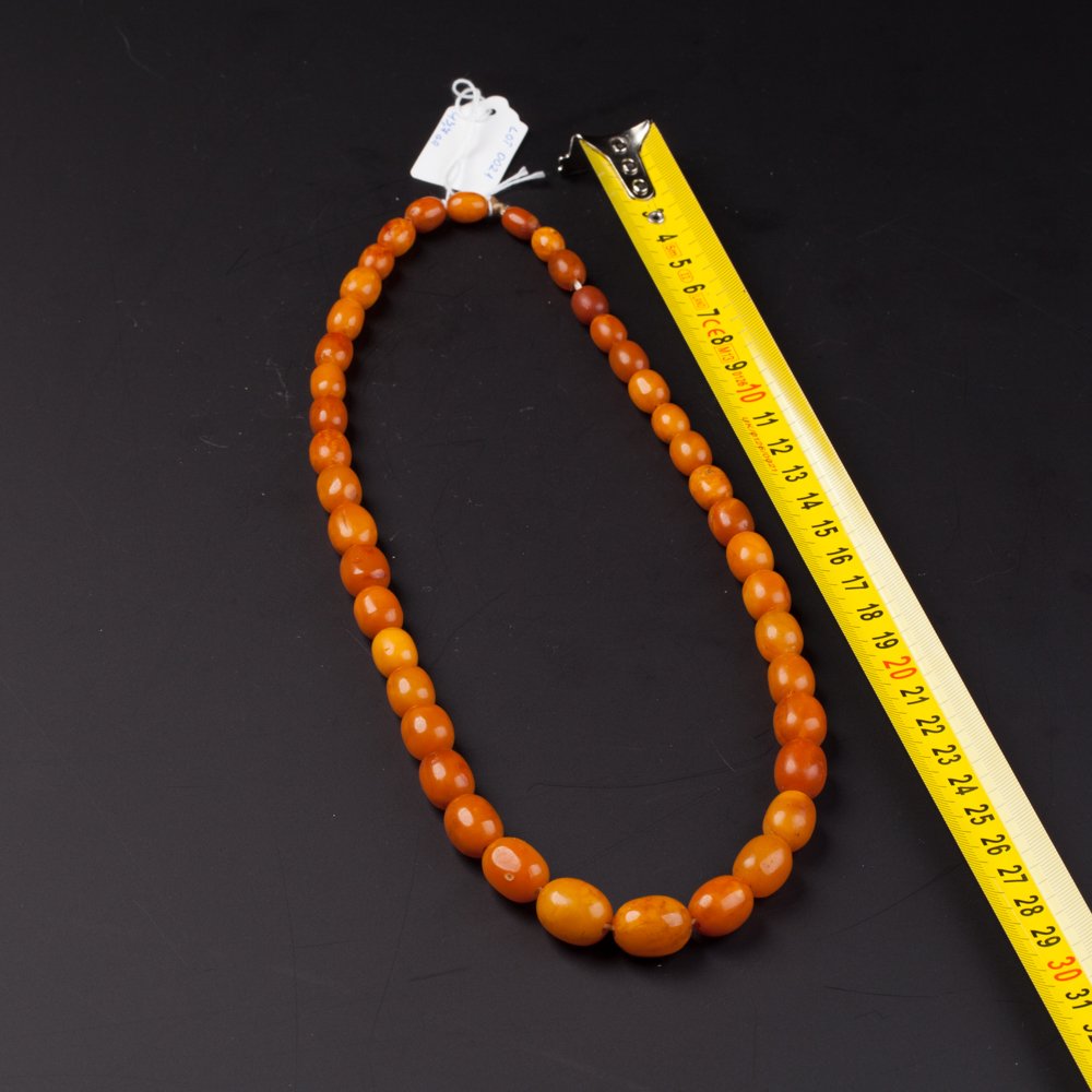 Antique amber necklace. — image 5