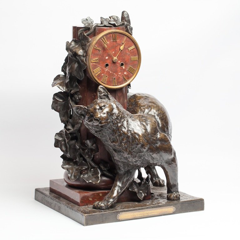 French desk clock with a cat in art-nouveau style — image 1