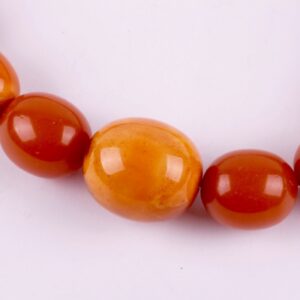 Antique amber necklace. — image 3