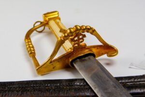 English navy sword. — image 9