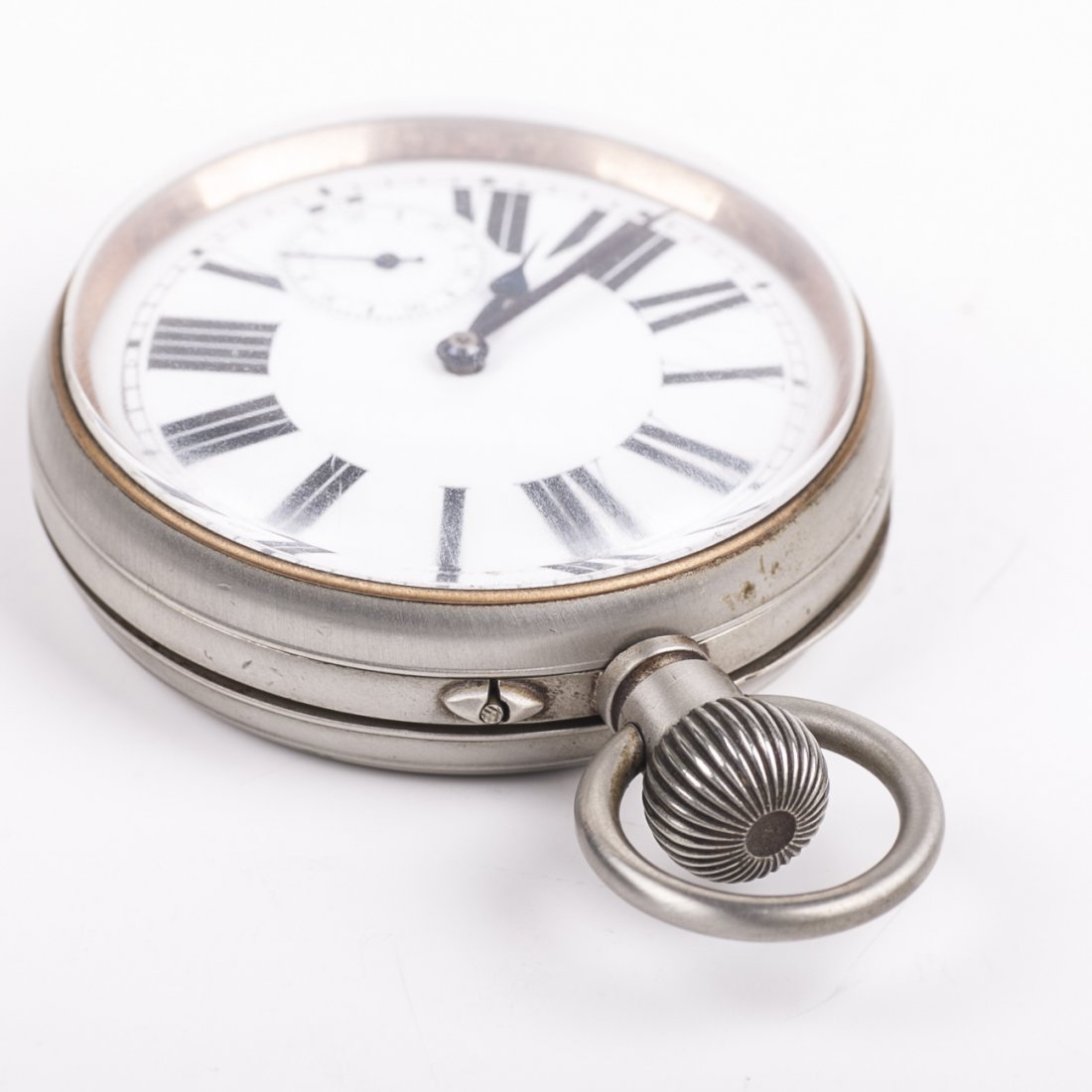 Metal military pocket watch — image 3