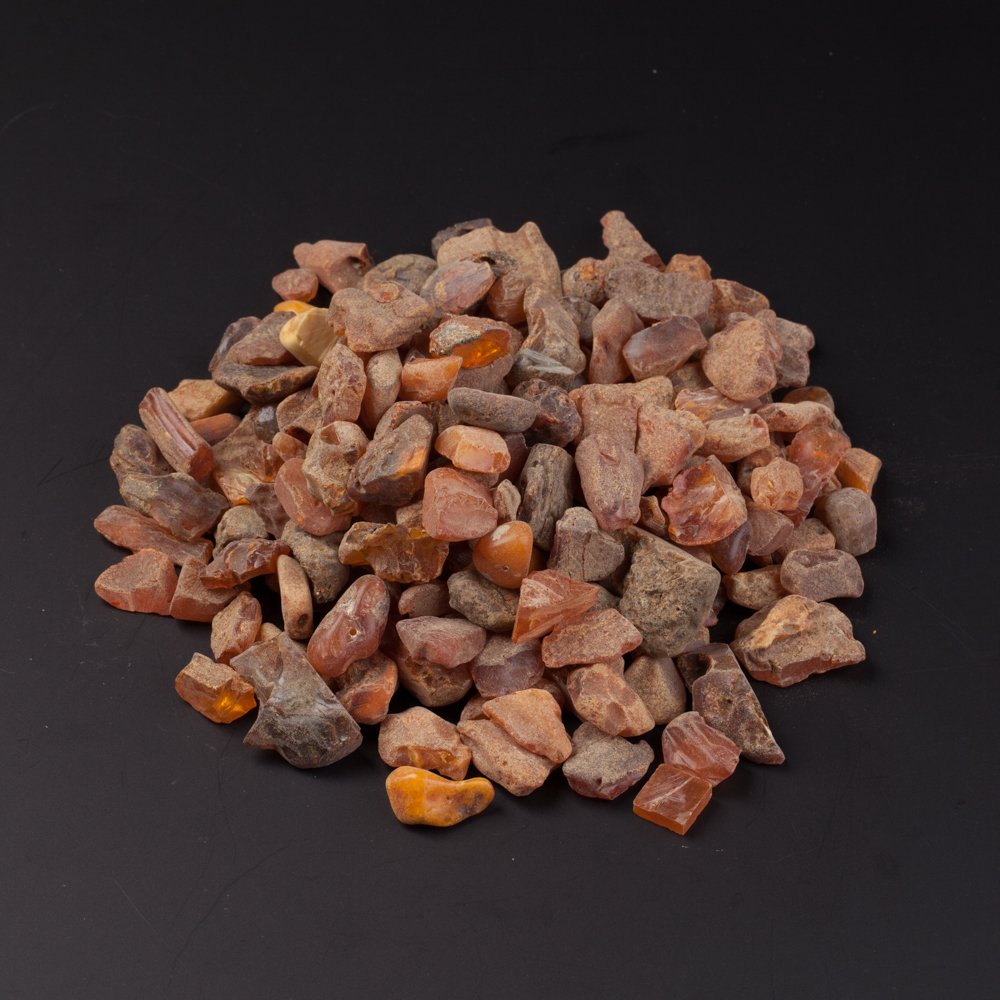 Set of antique amber stones. — image 1