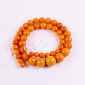 Antique amber necklace. — image 1
