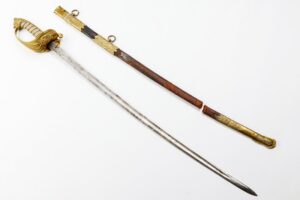 Italian navy sword. — image 2