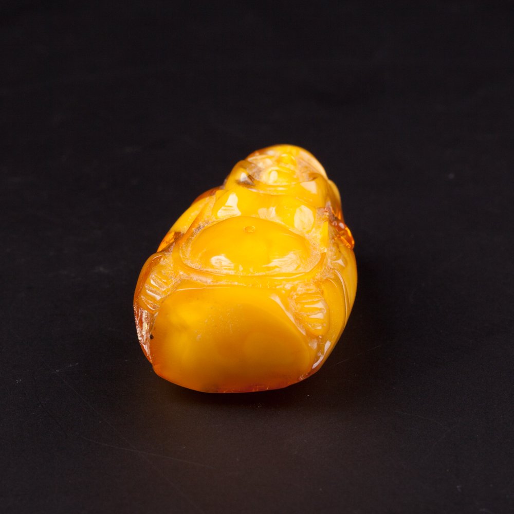 Amber figure. — image 4