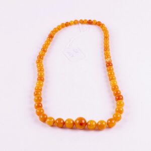 Antique amber necklace. — image 1