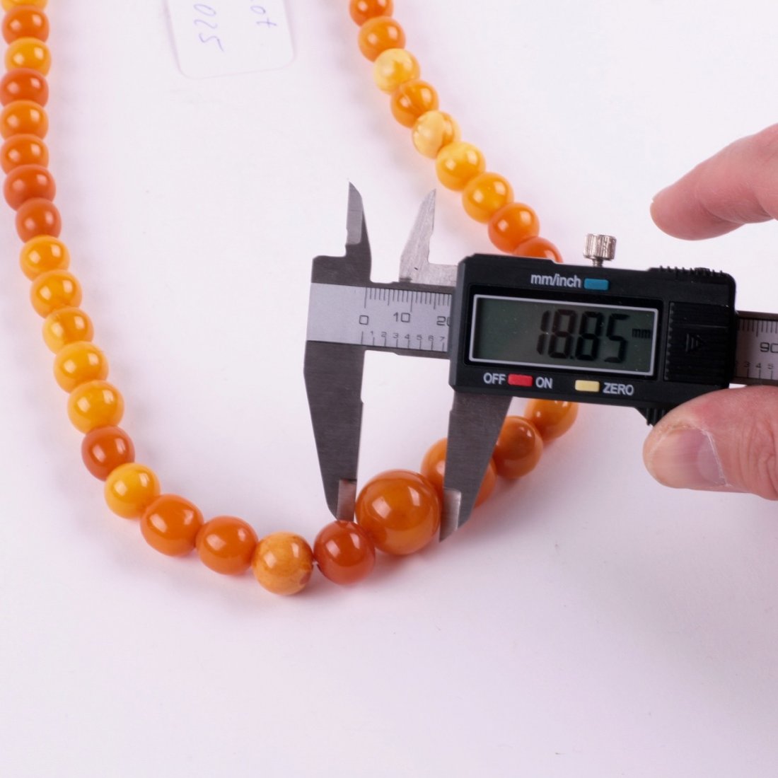 Antique amber necklace. — image 3